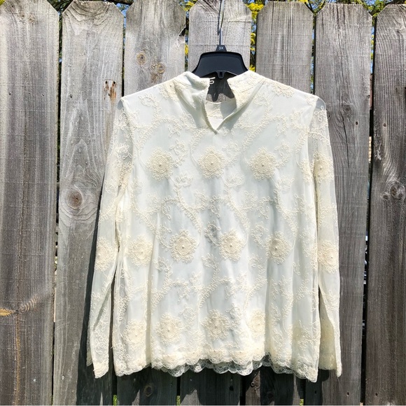 Chicos boho sheer top with tags attached - Picture 2 of 3